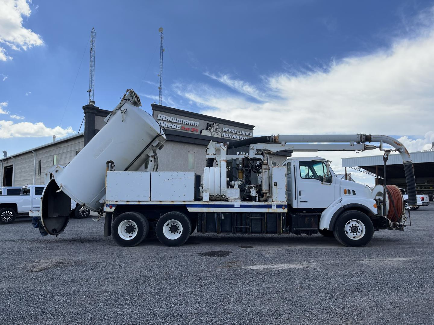 ./imagenes/INVOICE/2019/16439/CAMION VAC-CON V312LHAE (66).JPG